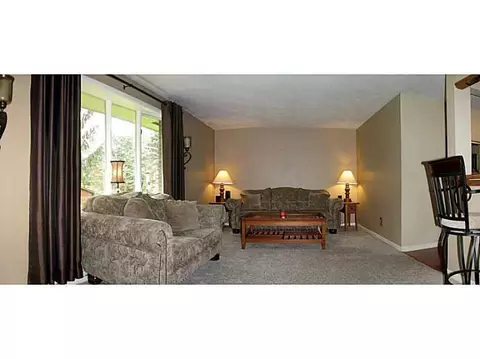 4157 Tacoma St, Springfield, OH 45503 photo 3