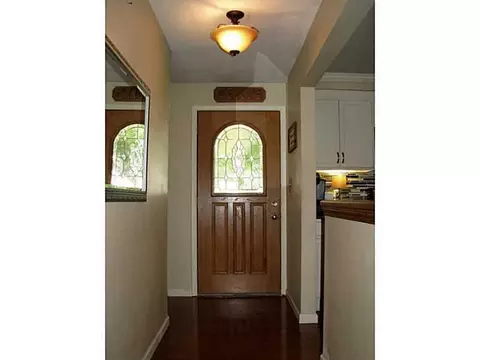 4157 Tacoma St, Springfield, OH 45503 photo 2