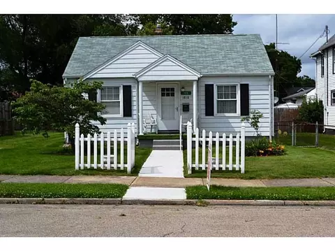 1818 Charles, Springfield, OH 45505 photo 1