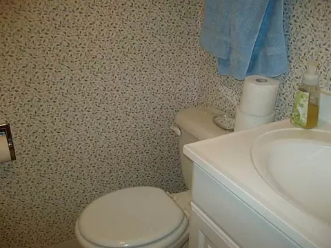 415 E Fulton St, Celina, OH 45822 photo 21