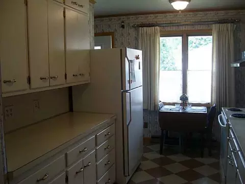 415 E Fulton St, Celina, OH 45822 photo 8