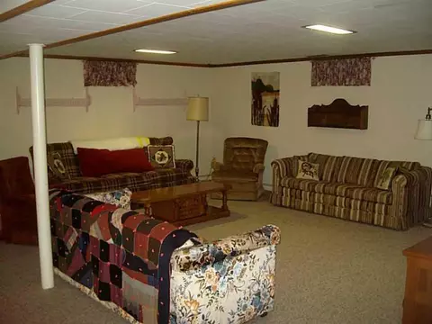 415 E Fulton St, Celina, OH 45822 photo 16