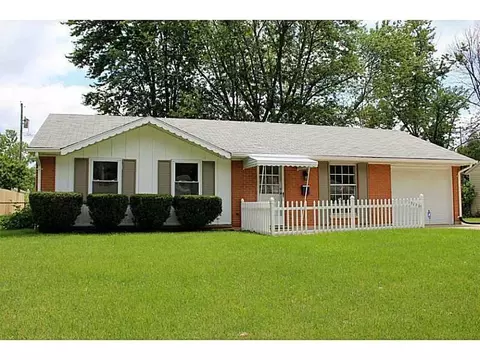 3156 Woonsocket, Springfield, OH 45503 photo 1