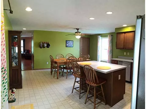 1509 Montego, Springfield, OH 45503 photo 5