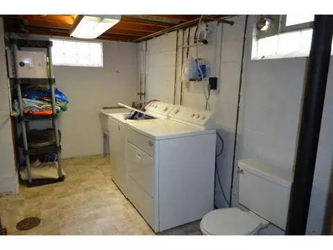 1627 Thomas Dr, Springfield, OH 45503 photo 18