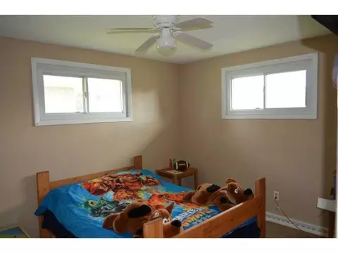 1627 Thomas Dr, Springfield, OH 45503 photo 11