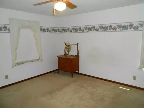 3681 Marbella, Springfield, OH 45502 photo 22