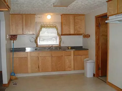 2049 Rutland Ave, Springfield, OH 45505 photo 5