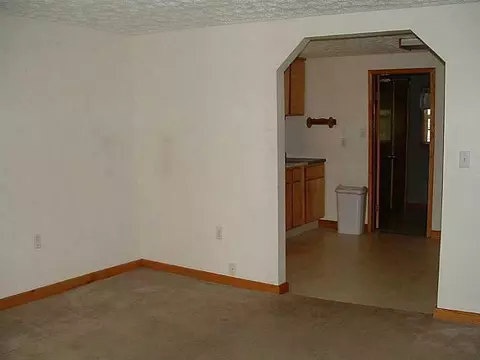 2049 Rutland Ave, Springfield, OH 45505 photo 2