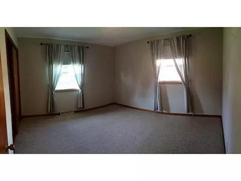 1370 W Sparrow Rd, Springfield, OH 45502 photo 19