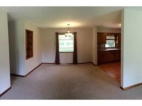 1370 W Sparrow Rd, Springfield, OH 45502 photo 14