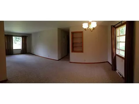 1370 W Sparrow Rd, Springfield, OH 45502 photo 11
