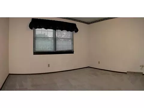 700 Torrence Dr, Springfield, OH 45503 photo 22