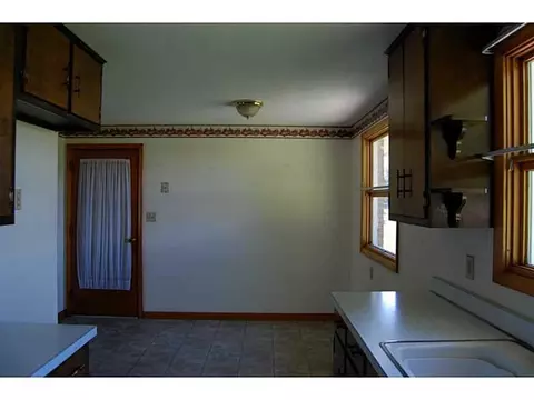 1807 Montego, Springfield, OH 45503 photo 3