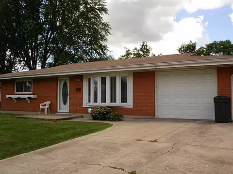 1823 Portage Path, Springfield, OH 45506 photo 1