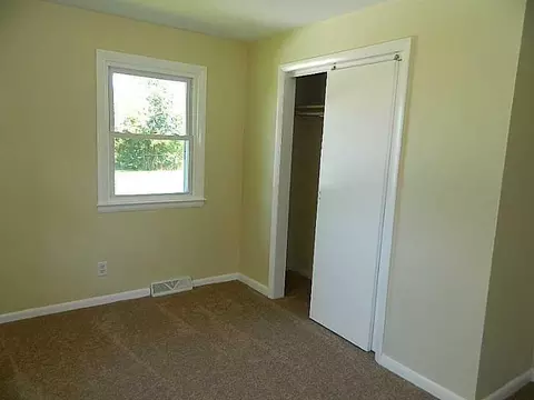 2673 E Possum, Springfield, OH 45502 photo 17