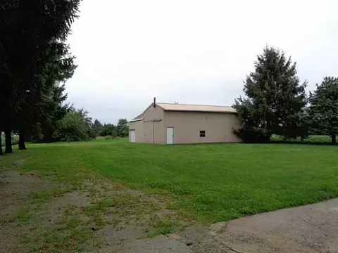 6305 Springfield Jamestown, Springfield, OH 45502 photo 12
