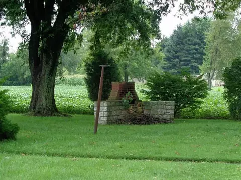 6305 Springfield Jamestown, Springfield, OH 45502 photo 9