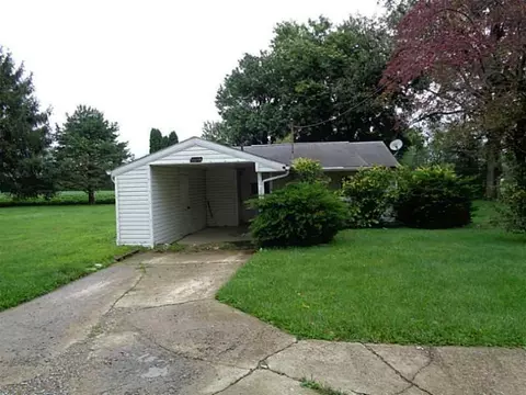 6305 Springfield Jamestown, Springfield, OH 45502 photo 13