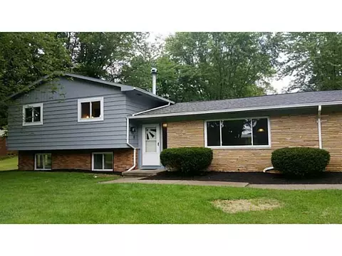 2018 Granada Dr, Springfield, OH 45503 photo 2