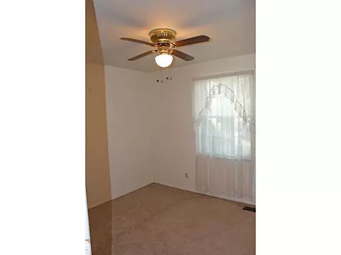 2908 Cavins Dr, Springfield, OH 45503 photo 9