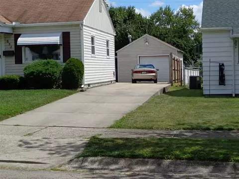 652 Reading, Springfield, OH 45505 photo 2