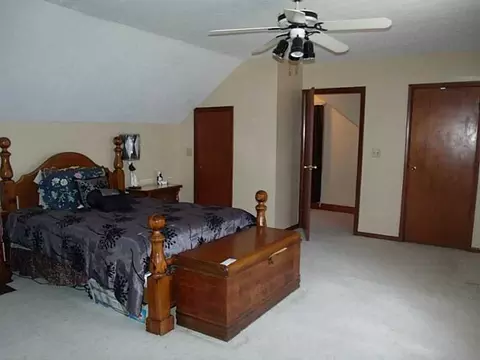 1752 S York St, Springfield, OH 45505 photo 17
