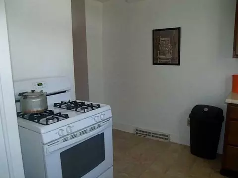 1752 S York St, Springfield, OH 45505 photo 6