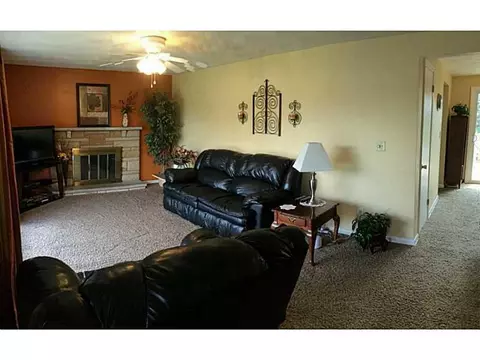 4821 Ashley, Springfield, OH 45503 photo 6