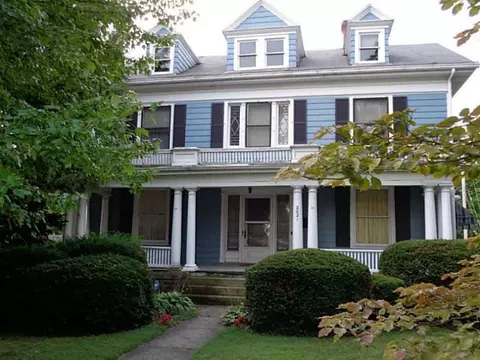 2021 E High, Springfield, OH 45505 photo 2