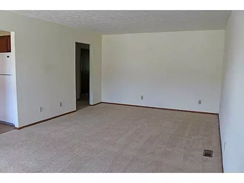 4843 W Brannan Dr #..., Springfield, OH 45502 photo 4