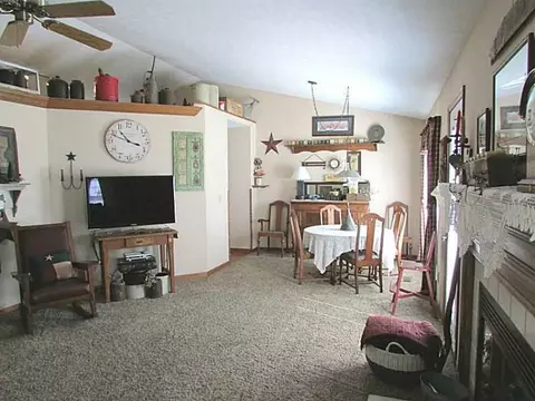 2820 Conestoga St, Springfield, OH 45503 photo 8