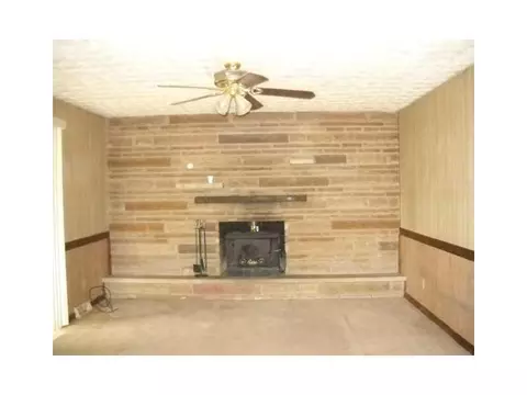 4536 N Hampton, Springfield, OH 45502 photo 2