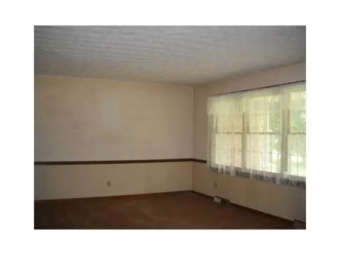 4536 N Hampton, Springfield, OH 45502 photo 3