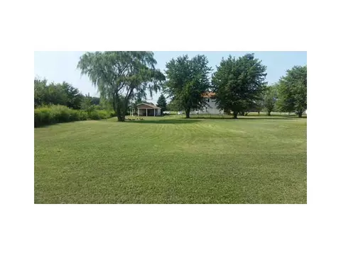5326 S Charleston, Springfield, OH 45502 photo 6