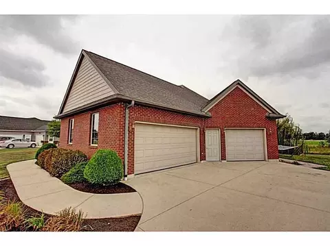 2309 Eaglebrooke, Celina, OH 45822 photo 2