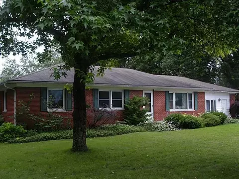 2277 Shrine Rd, Springfield, OH 45502 photo 1