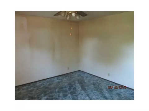4750 E State, Lima, OH 45807 photo 7