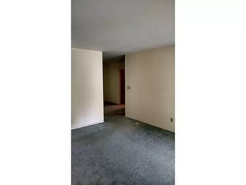 3122 Glouster, Springfield, OH 45503 photo 4