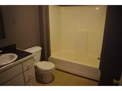 323 E Fulton, Celina, OH 45822 photo 9