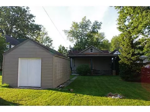 323 E Fulton, Celina, OH 45822 photo 2