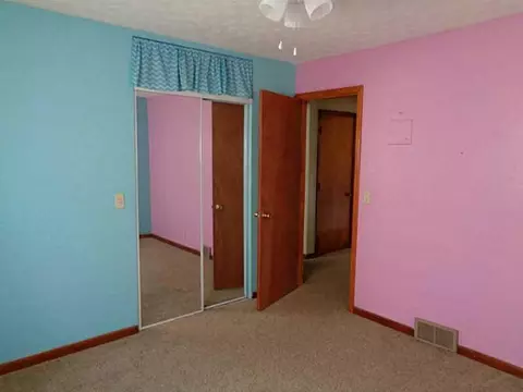 1686 W Sparrow, Springfield, OH 45502 photo 9
