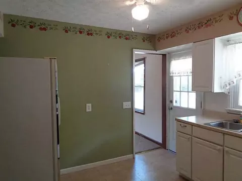 1686 W Sparrow, Springfield, OH 45502 photo 21