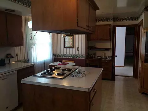 315 Holiday Dr, Springfield, OH 45505 photo 8