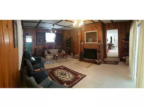 315 Holiday Dr, Springfield, OH 45505 photo 2