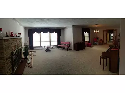 315 Holiday Dr, Springfield, OH 45505 photo 15