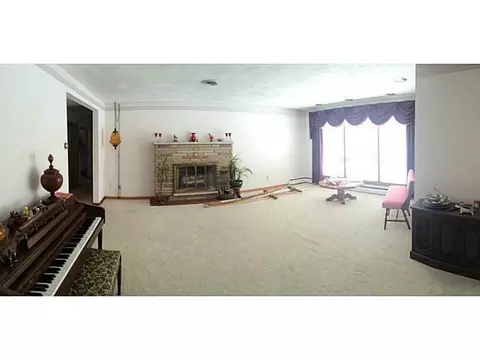 315 Holiday Dr, Springfield, OH 45505 photo 13