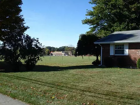 449 Lunar, Sidney, OH 45365 photo 2