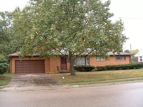 1135 Torrence Dr, Springfield, OH 45503 photo 1