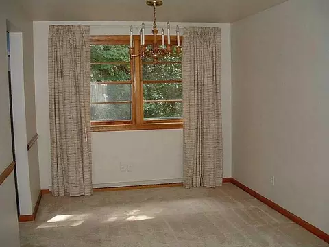 1135 Torrence Dr, Springfield, OH 45503 photo 3